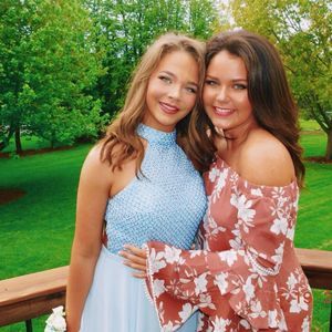 Meet your Posher, Tori